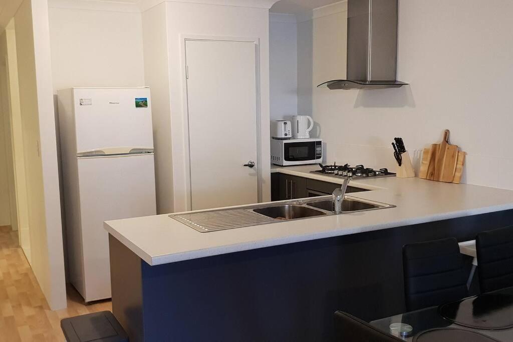 Frasers Landing Lifestyle Coodanup Экстерьер фото